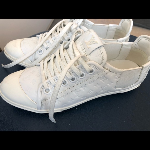 Authentic Louis Vuitton women’s leather sneakers - Picture 2 of 6